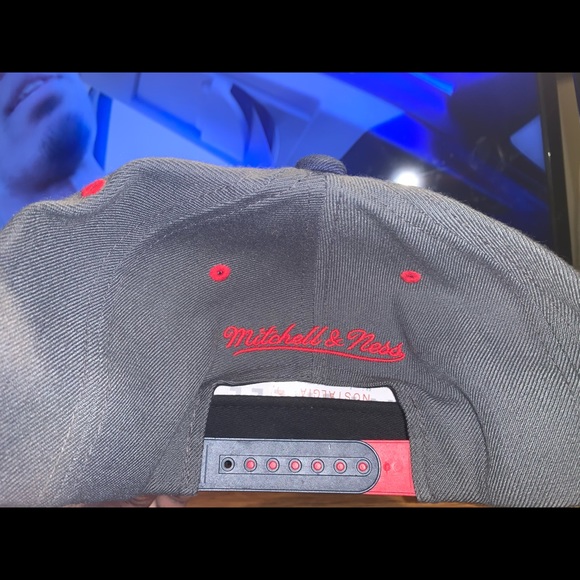 SnapBack - Picture 2 of 2